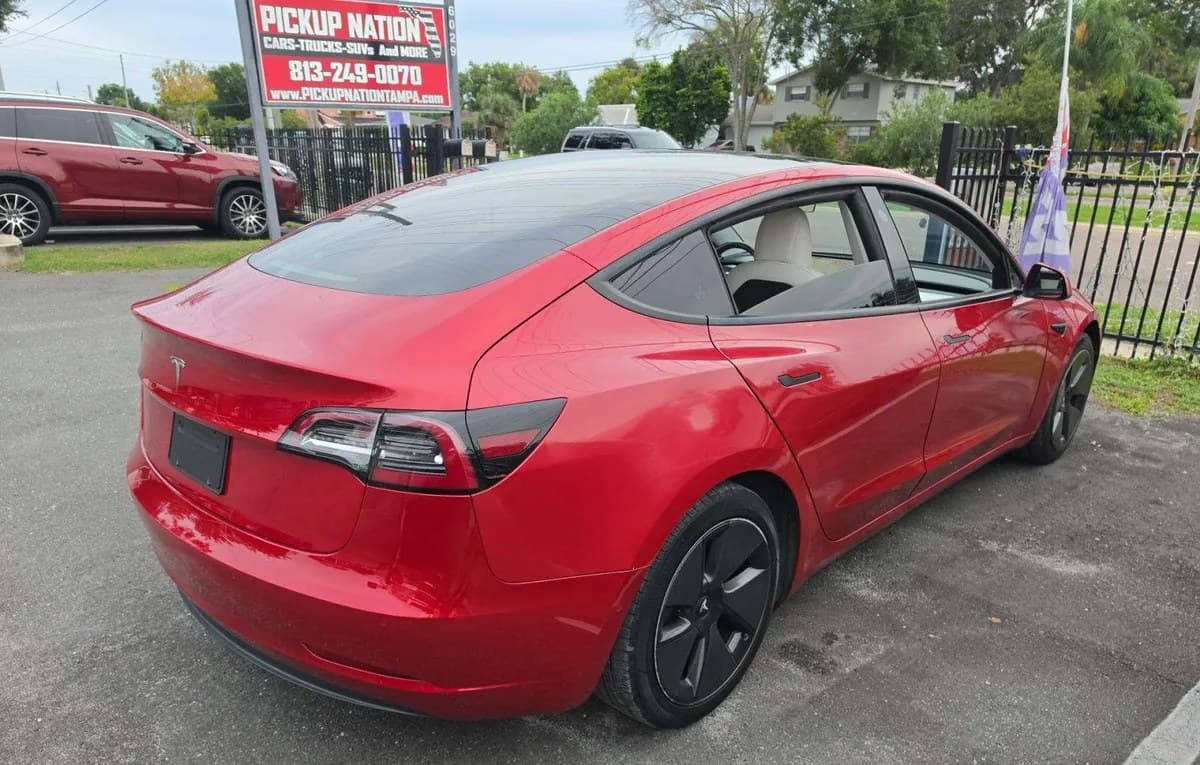 2021 TESLA MODEL 3 STANDARD RANGE Plus 4