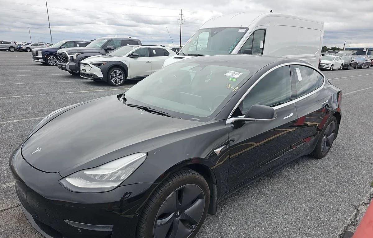 2020 TESLA MODEL 3 STANDARD RANGE Plus 2
