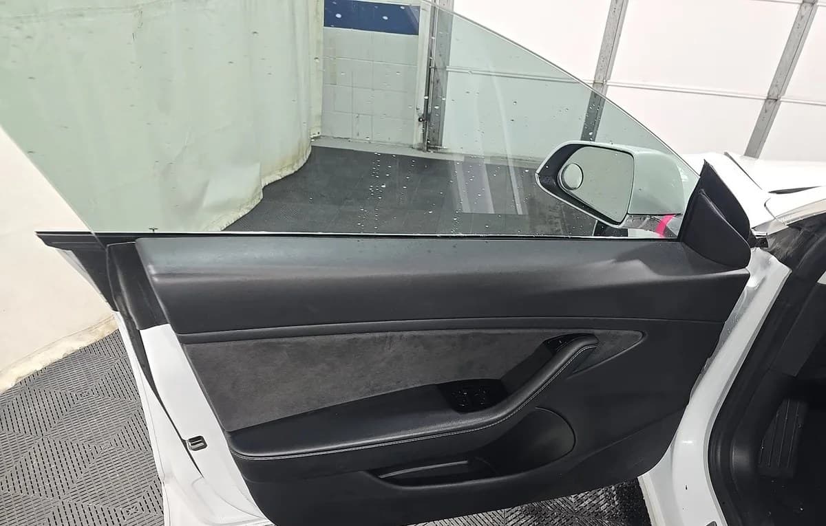 2019 TESLA MODEL 3 STANDARD RANGE Plus 6