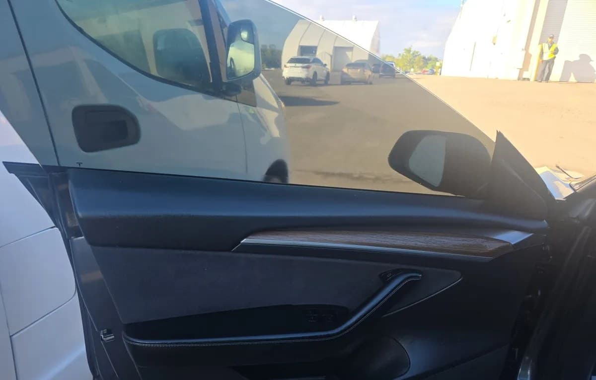 2021 TESLA MODEL 3 STANDARD RANGE Plus 6