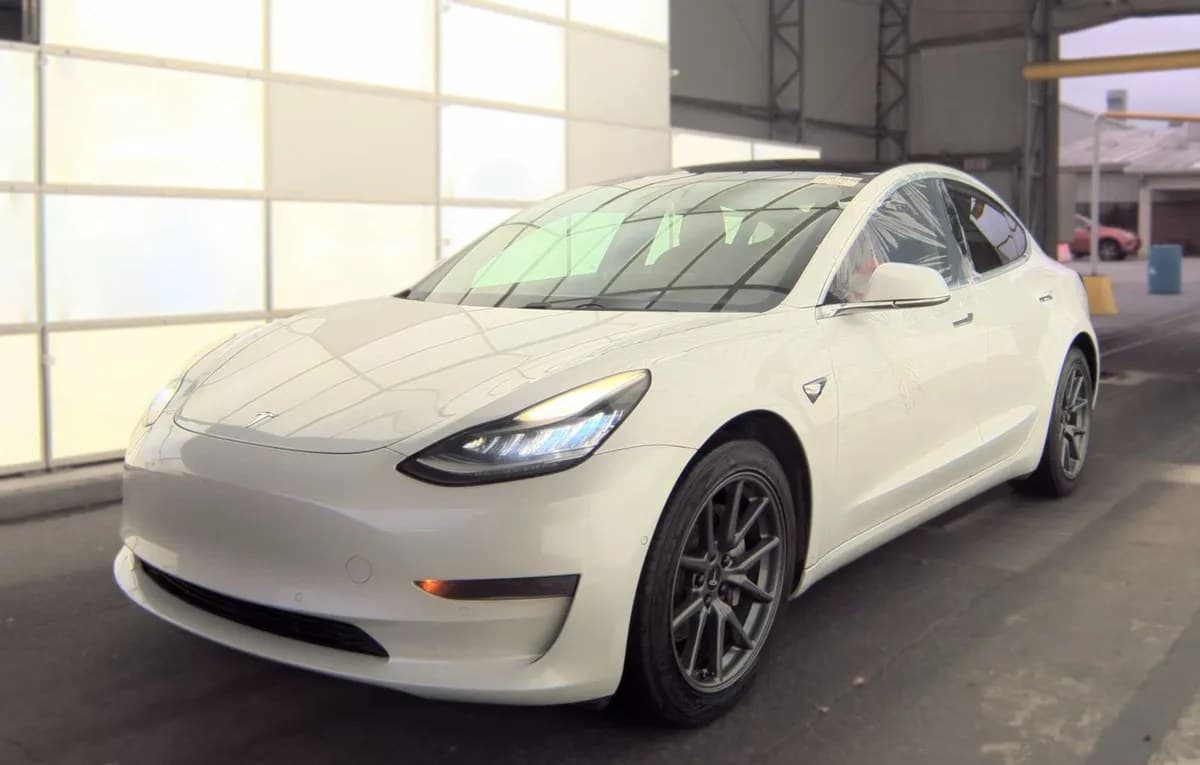 2019 TESLA MODEL 3 STANDARD Range 2