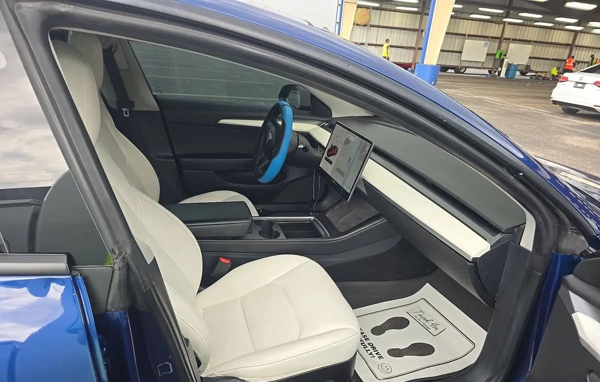2021 TESLA MODEL 3 STANDARD RANGE Plus 5