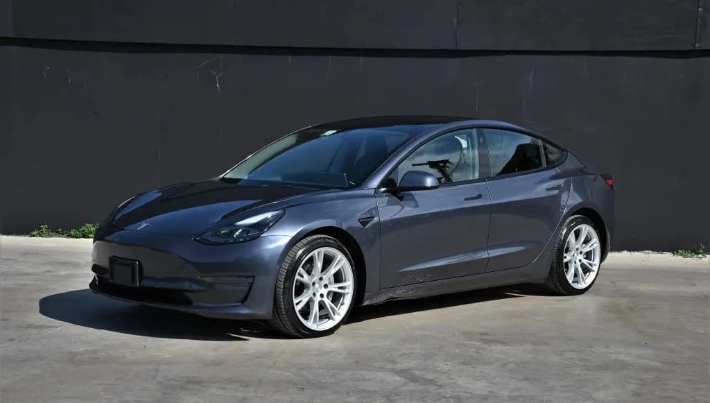2022 TESLA MODEL 3 STANDARD Range 4