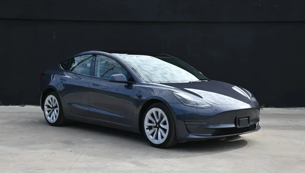 2023 TESLA MODEL 3 STANDARD RANGE 4