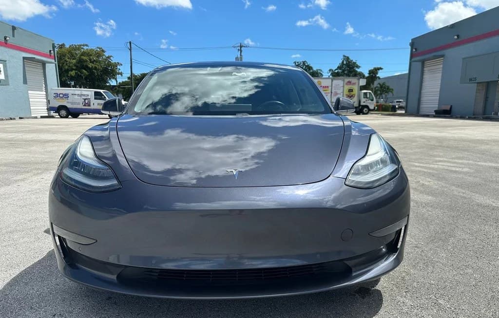 2018 TESLA MODEL 3 MID RANGE 1