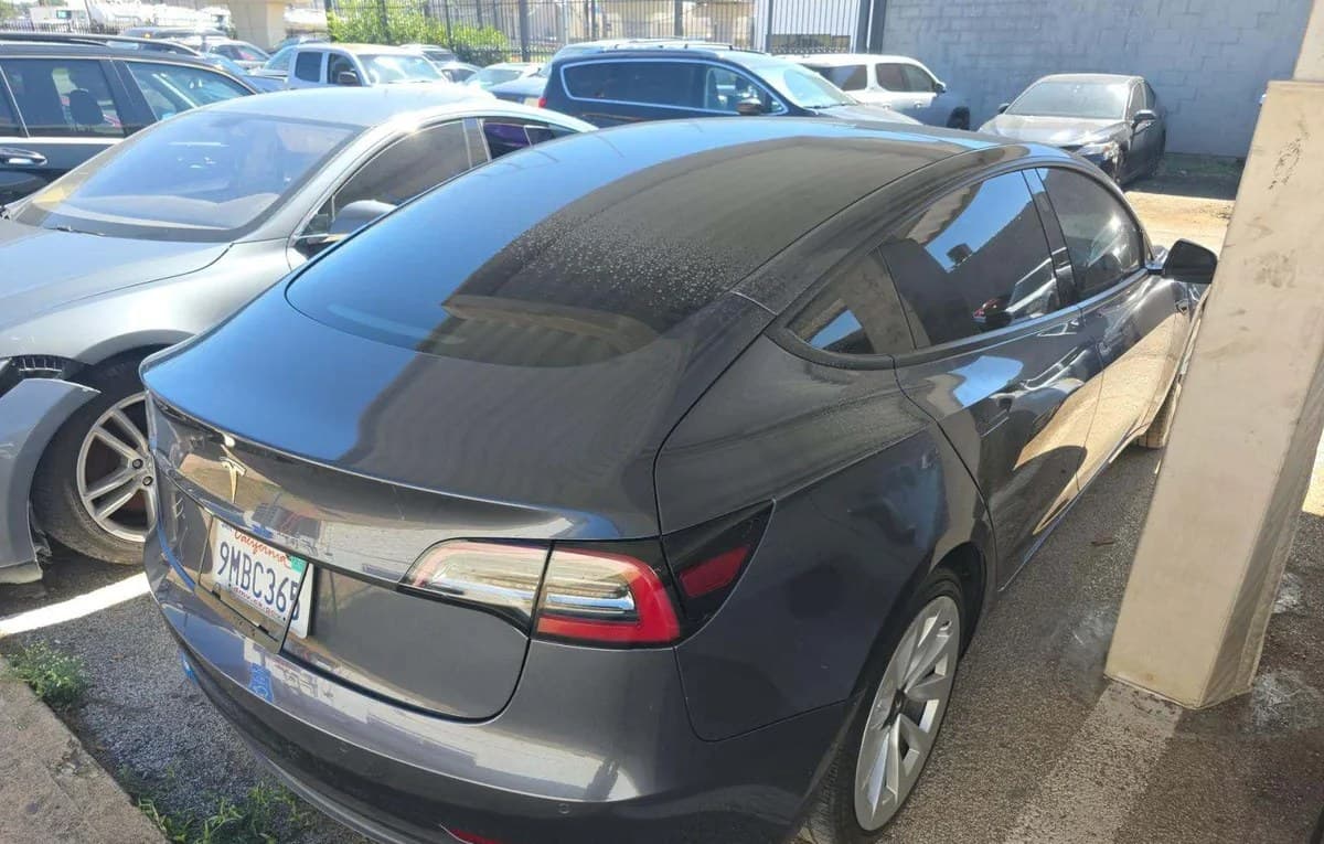 2022 TESLA MODEL 3 STANDARD RANGE 4