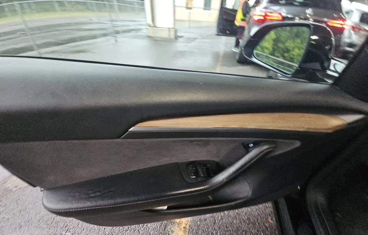 2023 TESLA MODEL 3 STANDARD RANGE 6