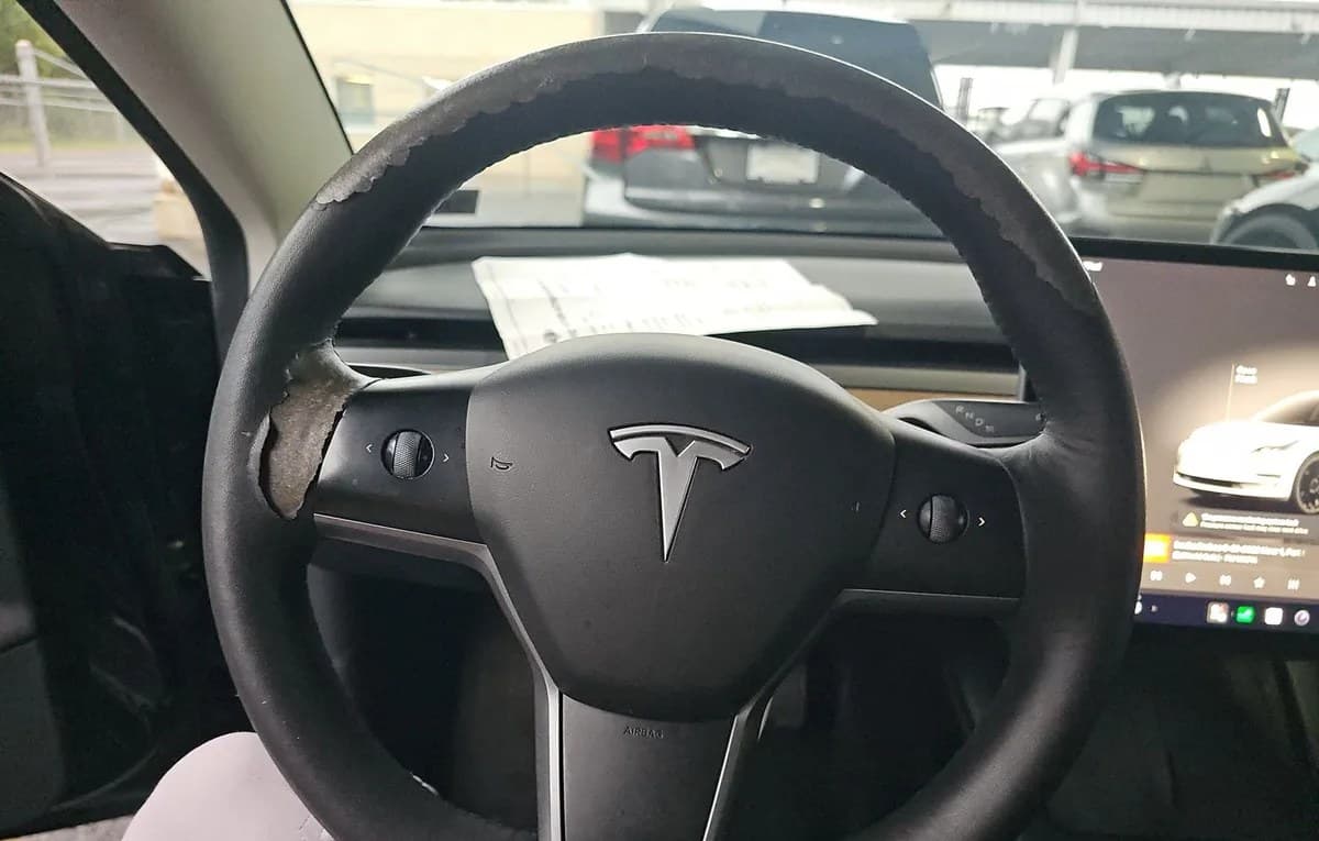 2023 TESLA MODEL 3 STANDARD RANGE 7