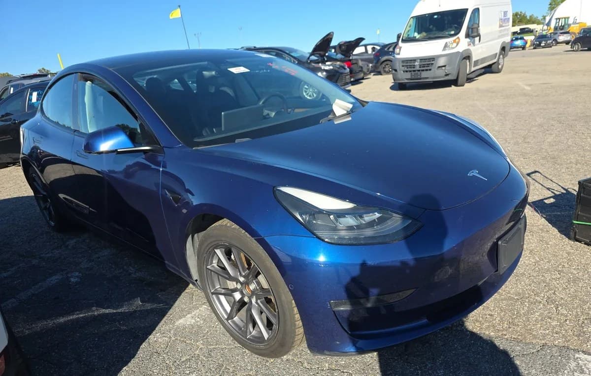 2021 TESLA MODEL 3 STANDARD RANGE PLUS 4