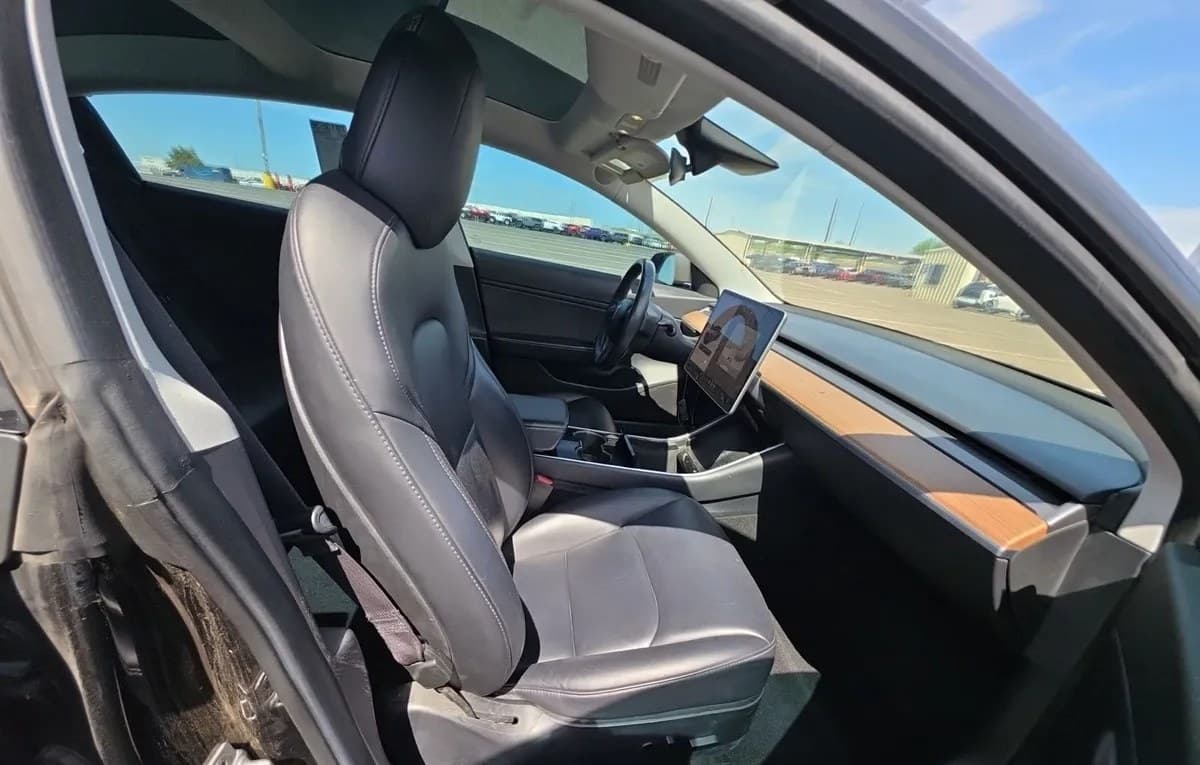 2018 TESLA MODEL 3 LONG Range 5