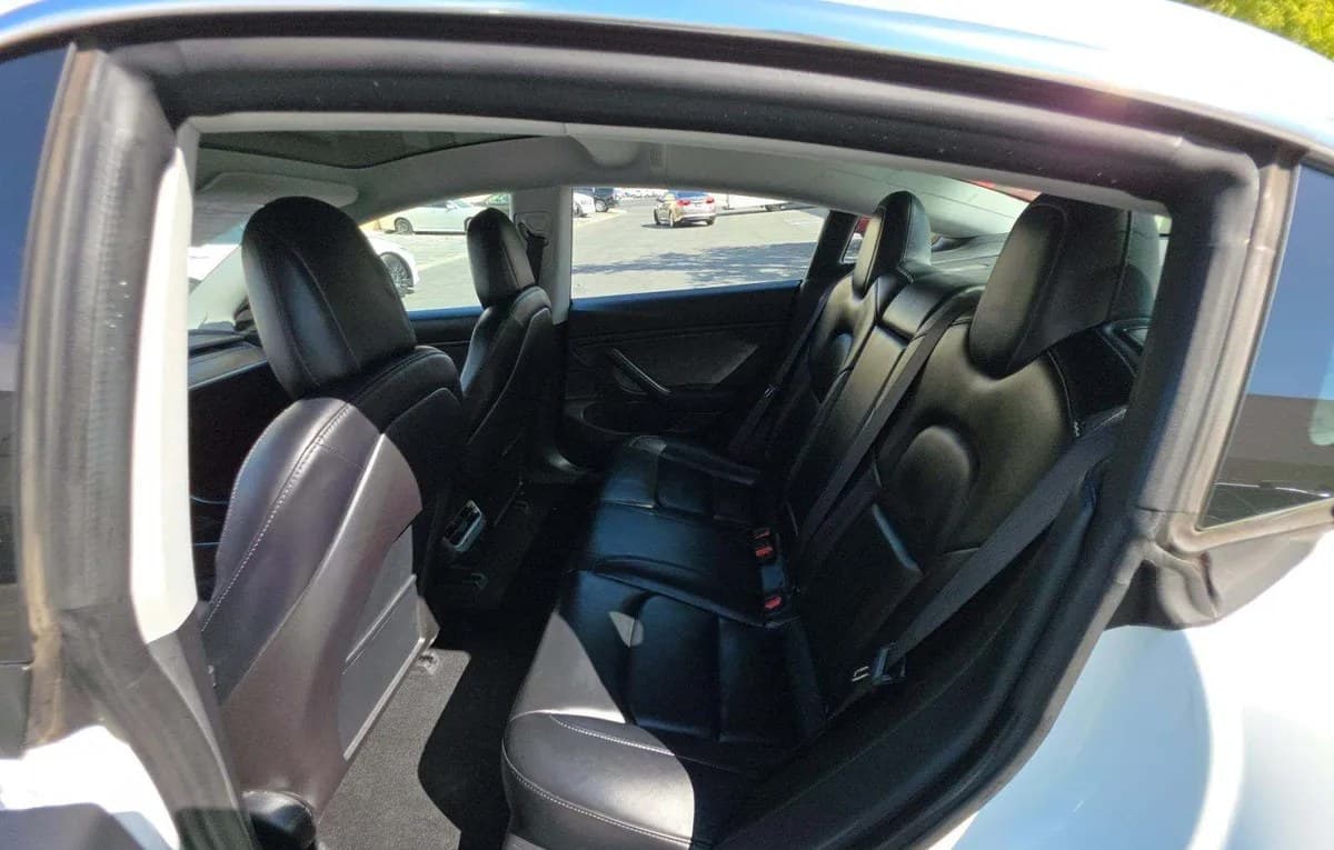 2018 TESLA MODEL 3 MID RANGE 7