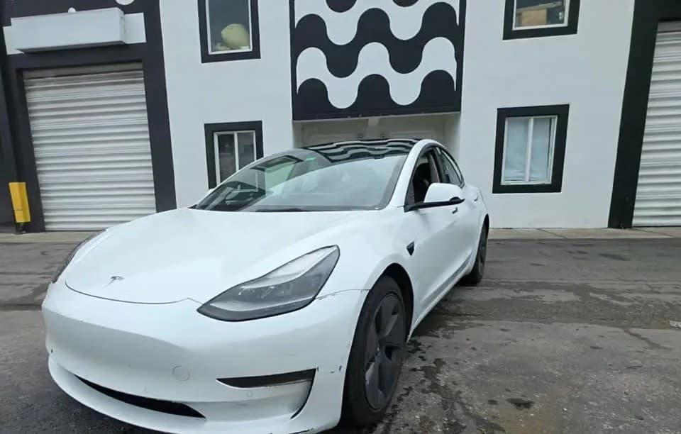 2022 TESLA MODEL 3 STANDARD RANGE 2