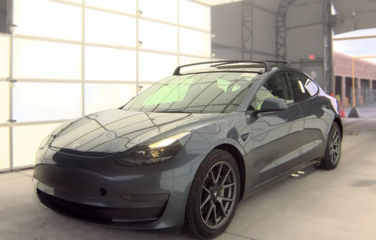 2022 TESLA MODEL 3 STANDARD Range 2