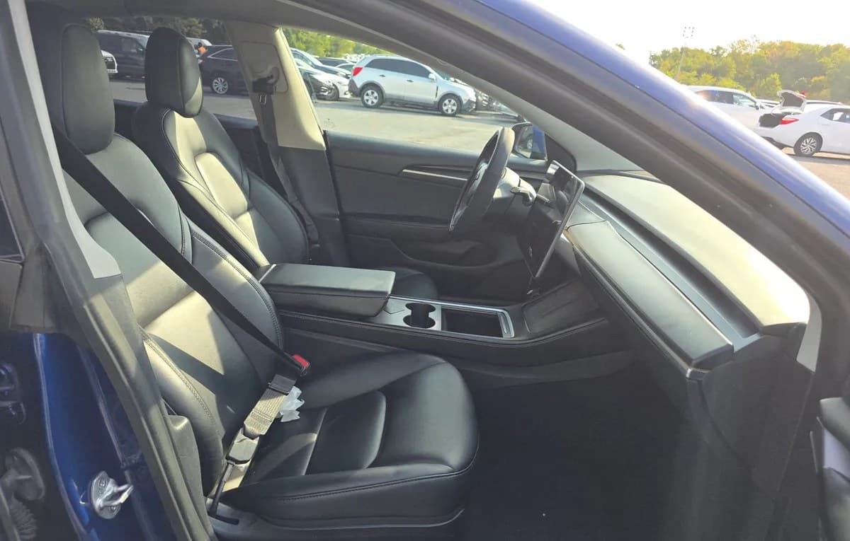 2022 TESLA MODEL 3 LONG RANGE 5