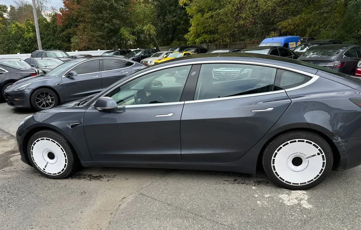 2018 TESLA MODEL 3 LONG Range 5