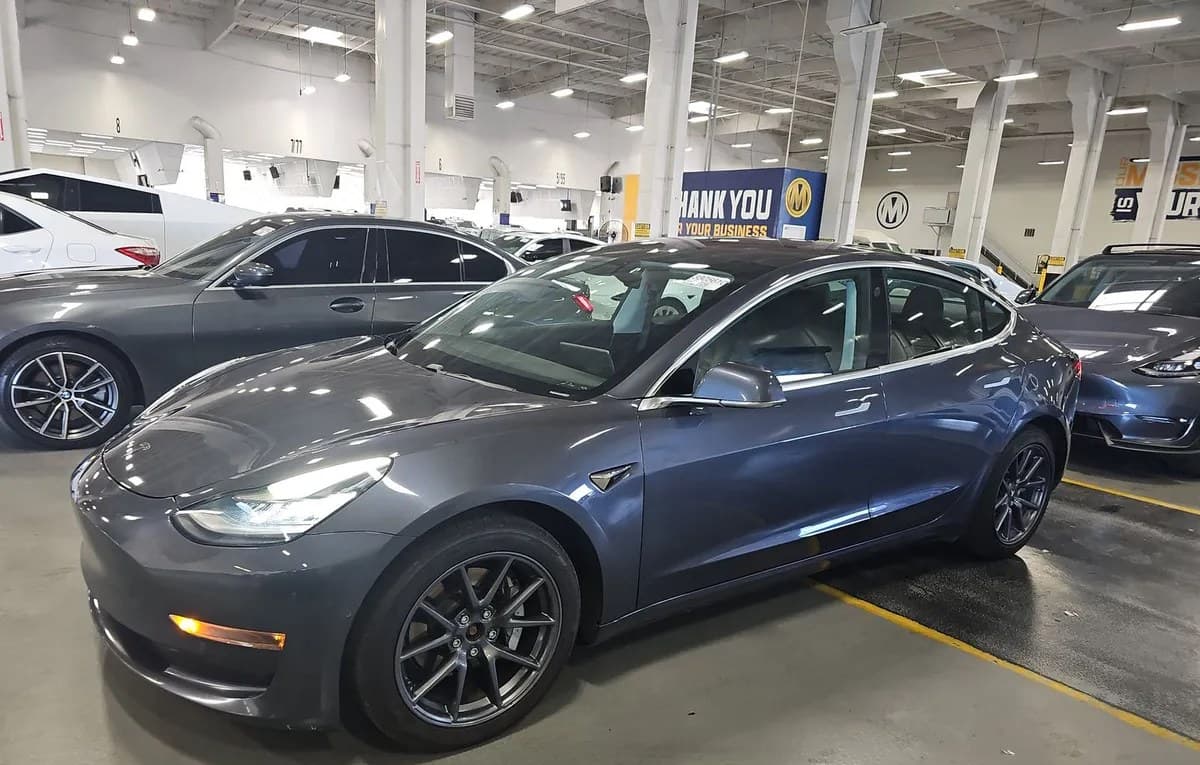 2018 TESLA MODEL 3 LONG Range 2