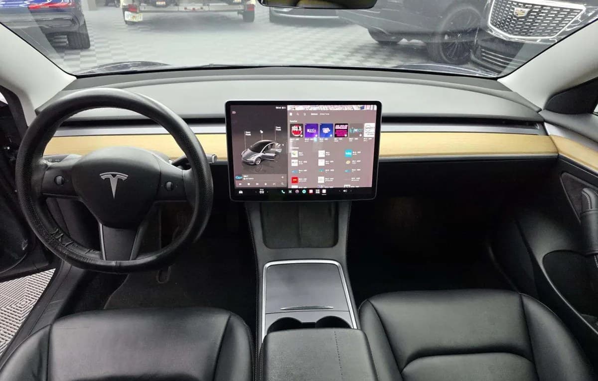 2022 TESLA MODEL 3 LONG Range 7