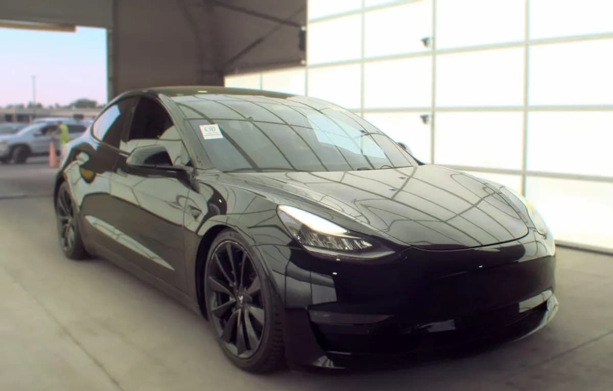 2018 TESLA MODEL 3 LONG Range 4
