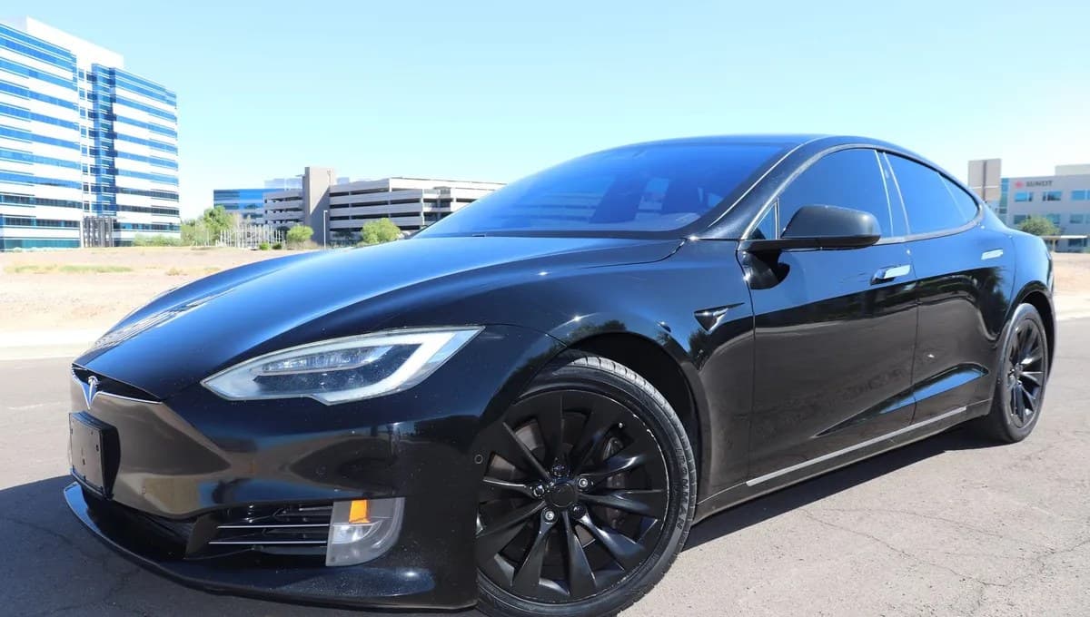 2017 TESLA MODEL S 75D 2