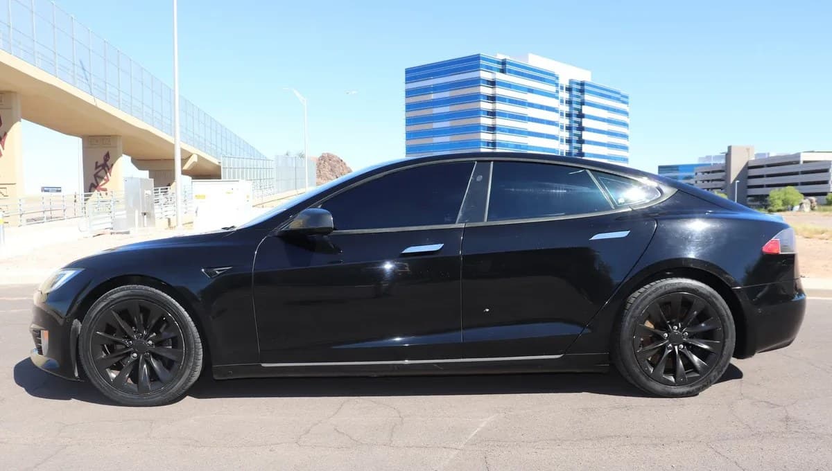 2017 TESLA MODEL S 75D 4