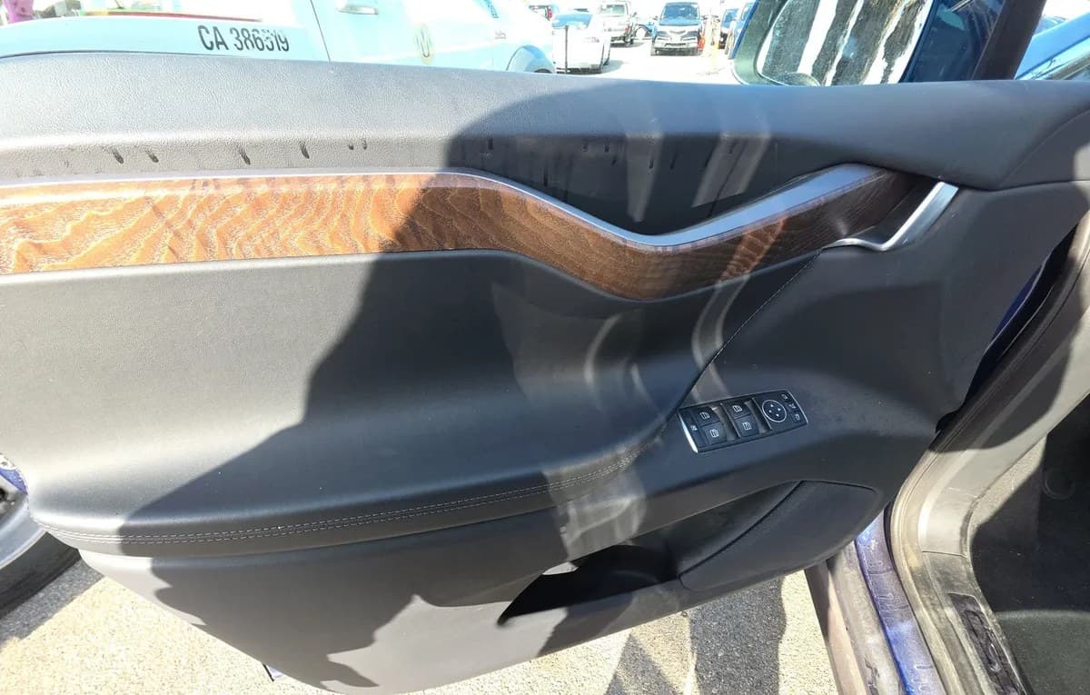2020 TESLA MODEL X LONG RANGE Plus 6