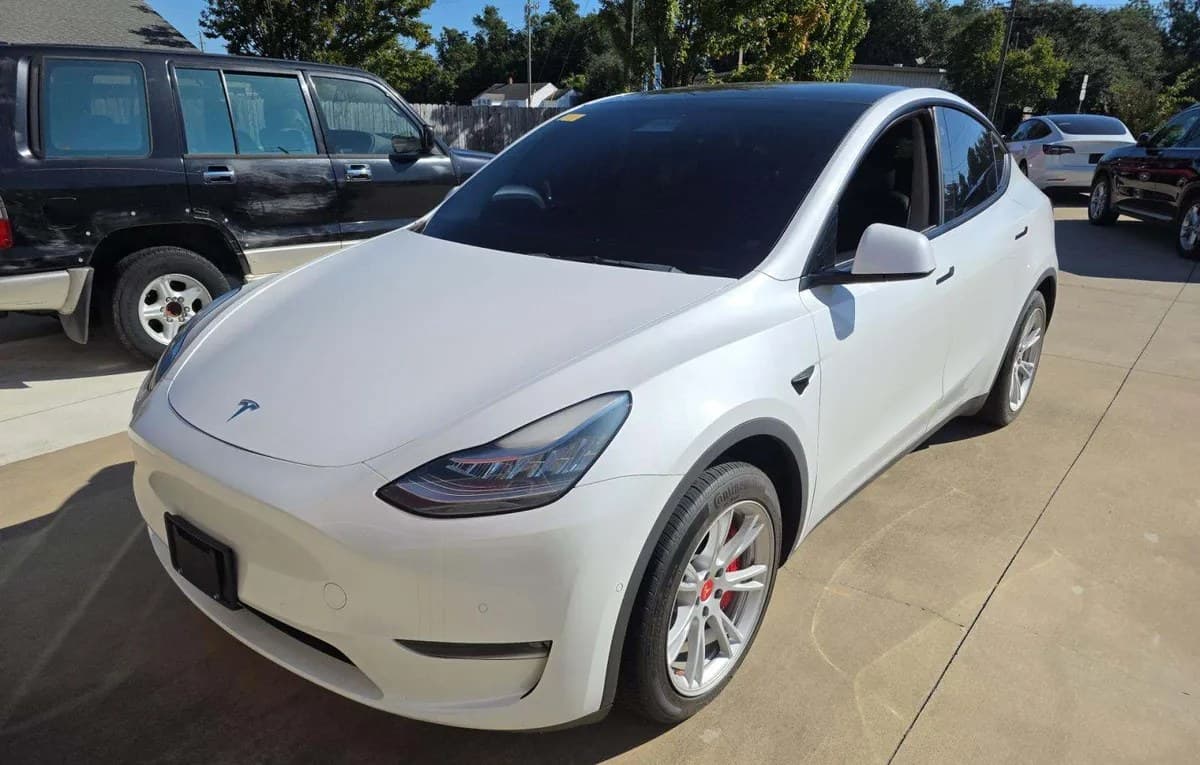2021 TESLA MODEL Y STANDARD RANGE 2