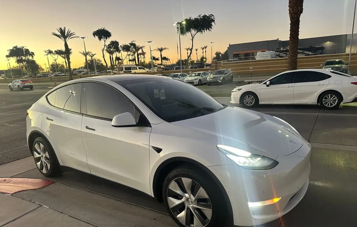 2020 TESLA MODEL Y LONG Range 4