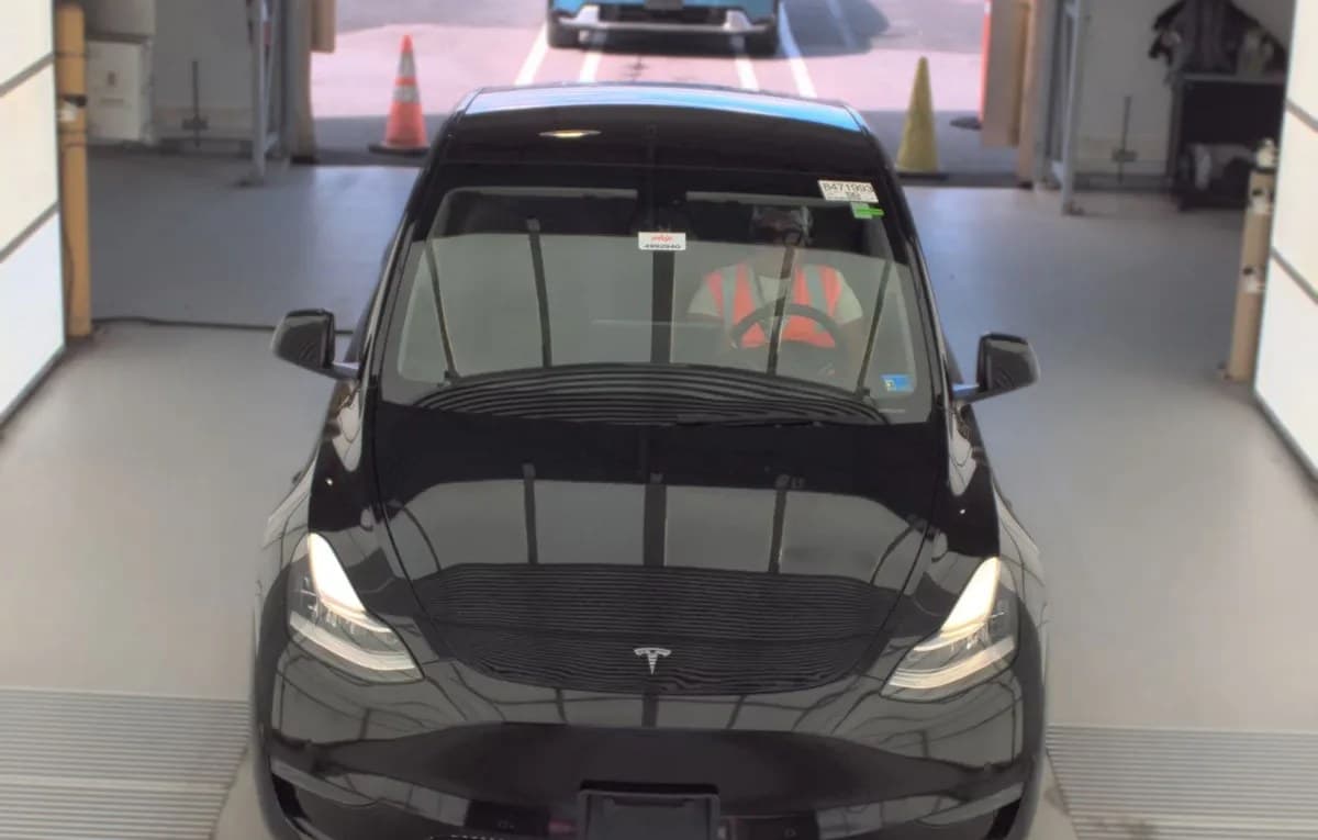 2021 TESLA MODEL Y LONG Range 3