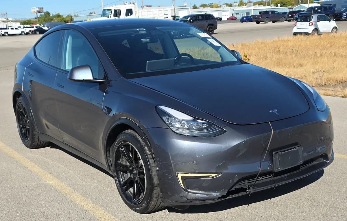 2020 TESLA MODEL Y LONG Range 4