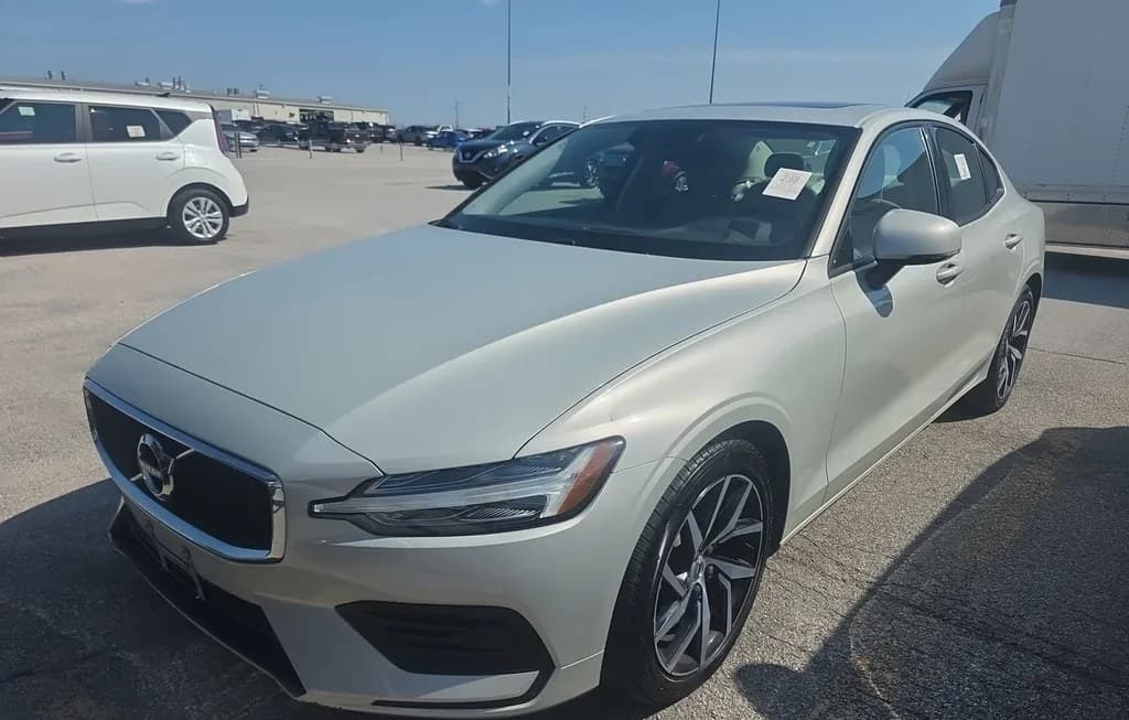2019 VOLVO S60 T6 MOMENTUM