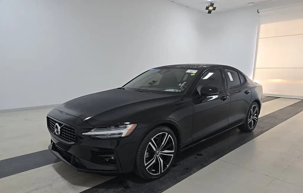 2022 VOLVO S60 B5 R-DESIGN