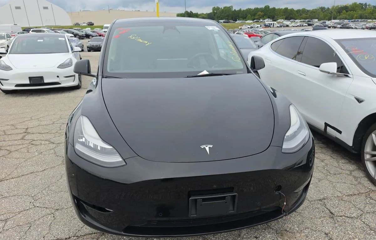 2022 TESLA MODEL Y LONG Range 3