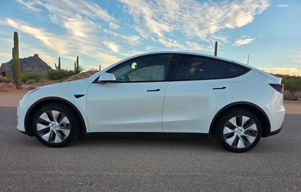 2022 TESLA MODEL Y LONG Range 3