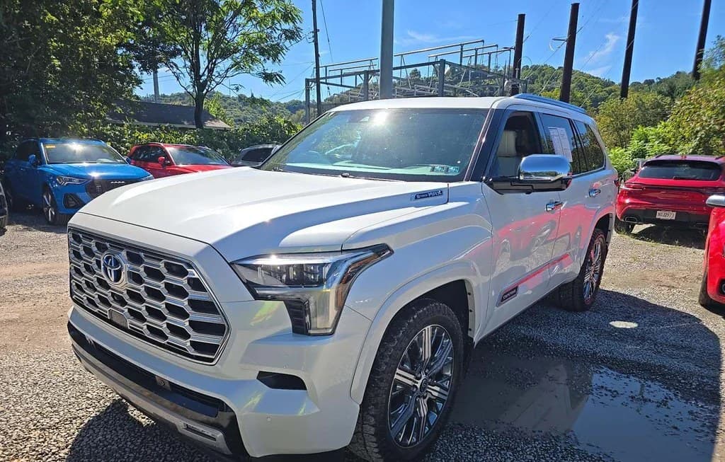 2023 TOYOTA SEQUOIA CAPSTONE