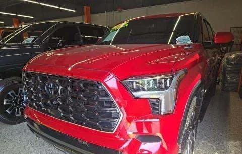 2024 TOYOTA SEQUOIA PLATINUM