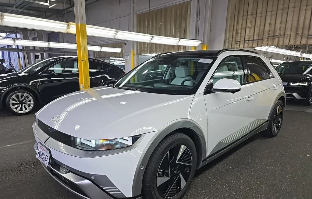 2025 HYUNDAI IONIQ 5 LIMITED