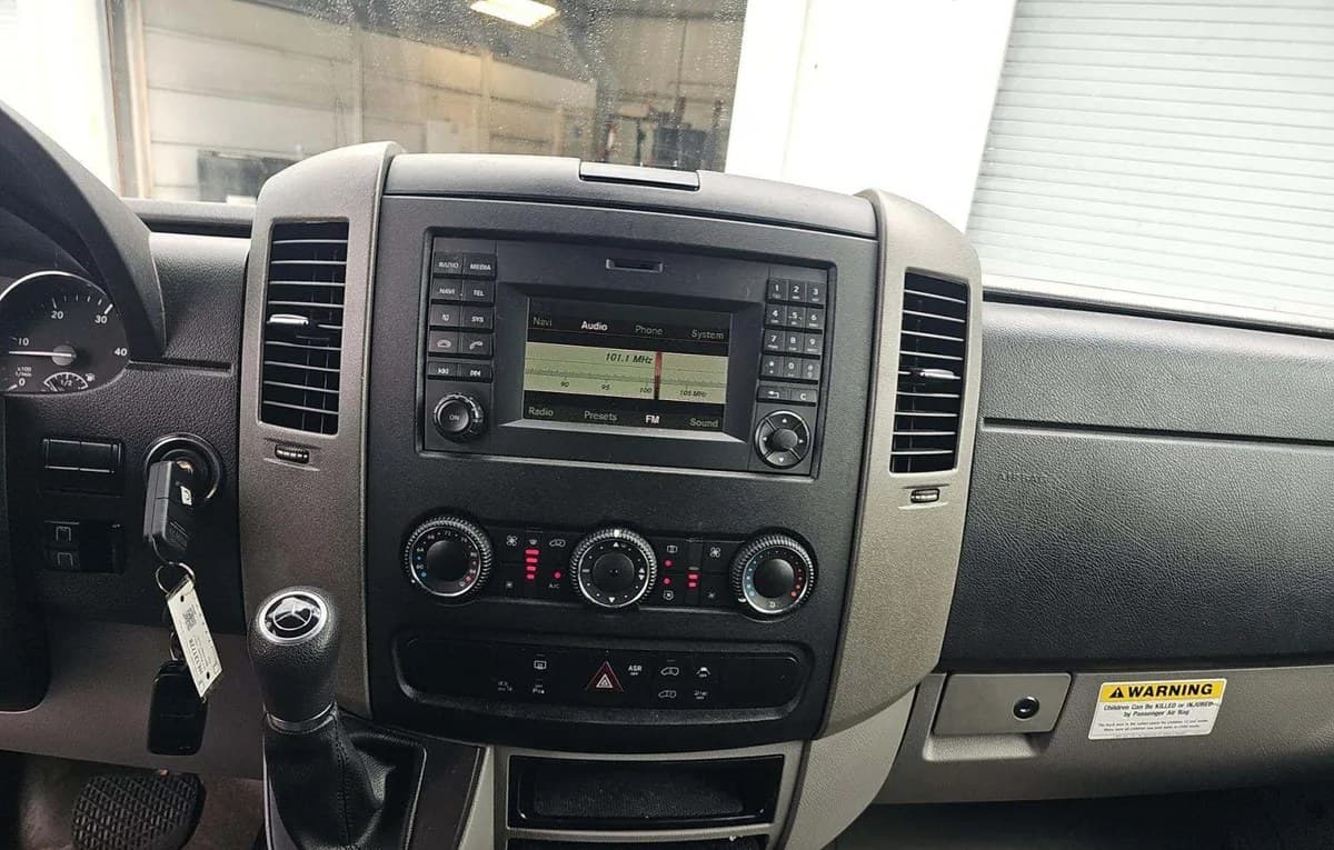 2017 MERCEDES-BENZ SPRINTER 2500 Base 7