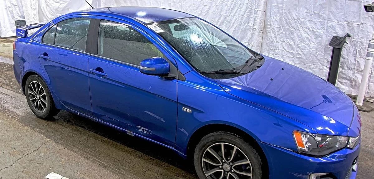 2017 MITSUBISHI LANCER LE 3