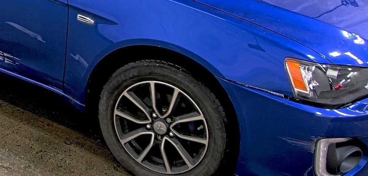 2017 MITSUBISHI LANCER LE 4