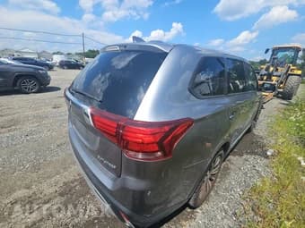 2019 MITSUBISHI OUTLANDER ES 5