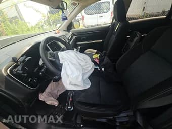 2019 MITSUBISHI OUTLANDER ES 8