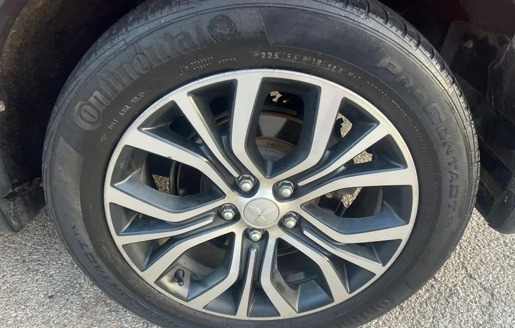 2018 MITSUBISHI OUTLANDER LE 6