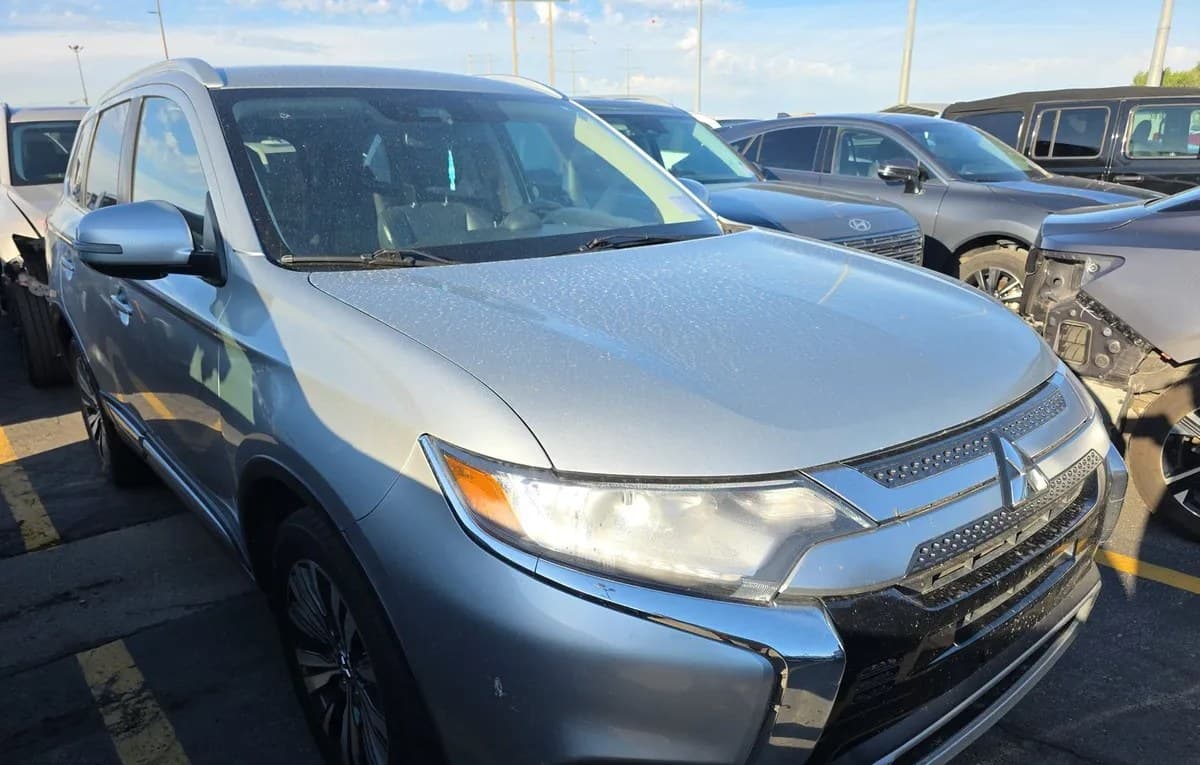 2020 MITSUBISHI OUTLANDER SEL 3
