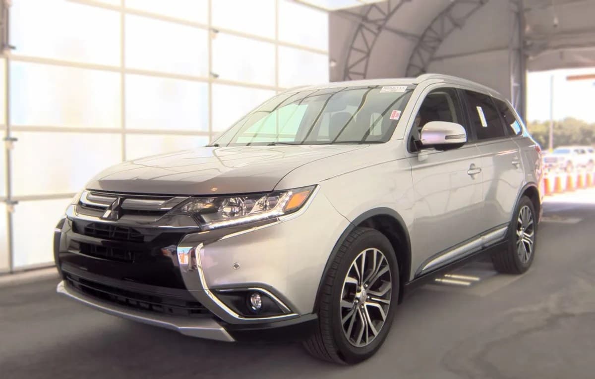 2018 MITSUBISHI OUTLANDER SEL 2