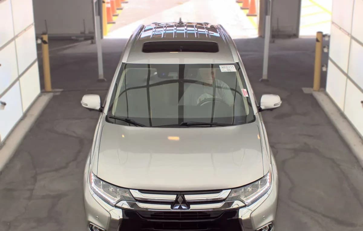 2018 MITSUBISHI OUTLANDER SEL 3