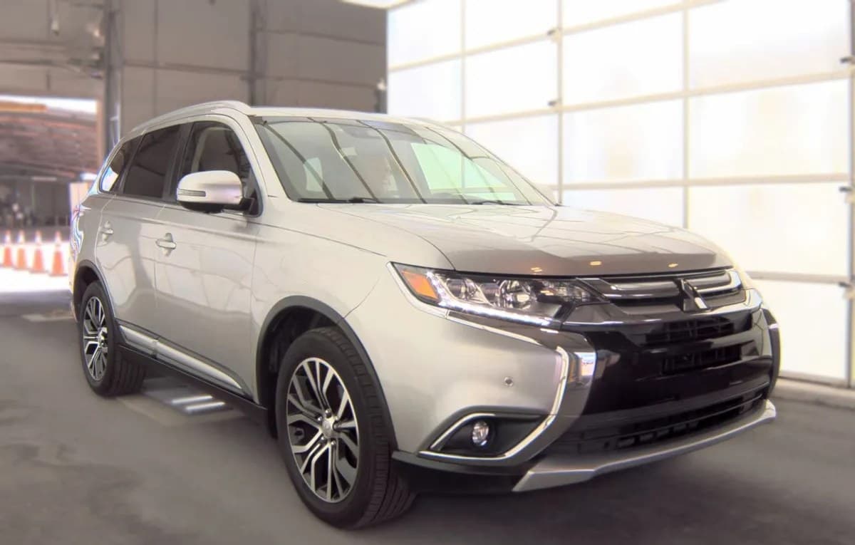 2018 MITSUBISHI OUTLANDER SEL 4