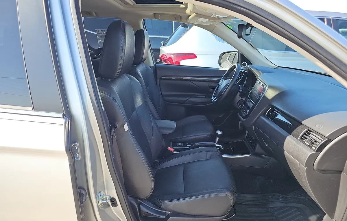 2018 MITSUBISHI OUTLANDER SEL 5