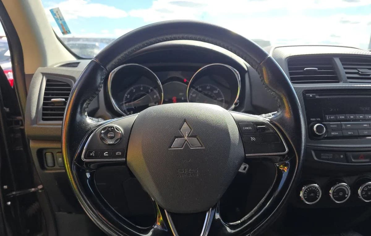 2017 MITSUBISHI OUTLANDER SPORT LE 6