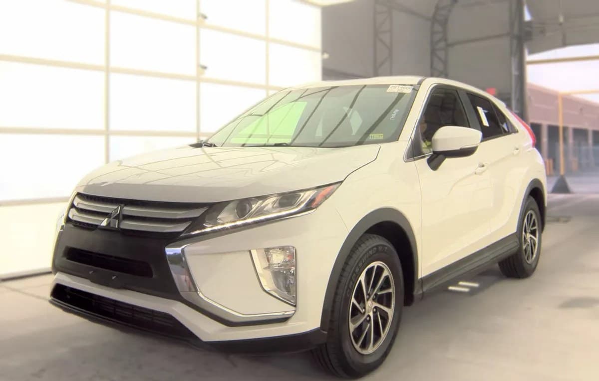 2020 MITSUBISHI ECLIPSE CROSS ES 2