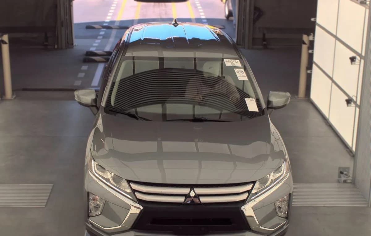 2020 MITSUBISHI ECLIPSE CROSS ES 2
